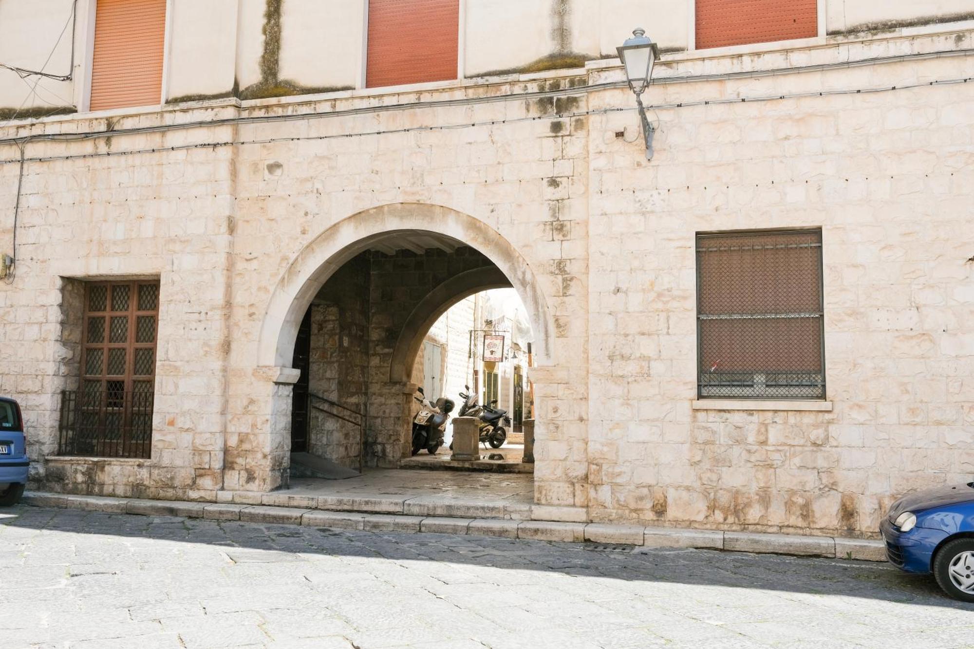 Porta Dei Mori Apartment Bari Exterior photo